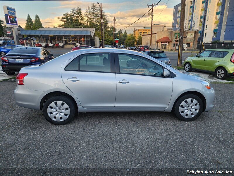 2009 Toyota Yaris Base - Photo 16