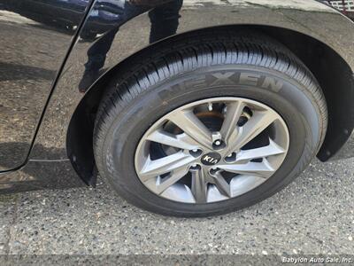 2019 Kia Optima LX   - Photo 13 - Seattle, WA 98103