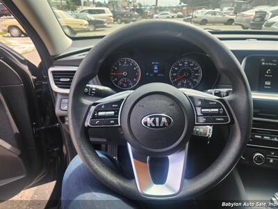 2019 Kia Optima LX   - Photo 11 - Seattle, WA 98103