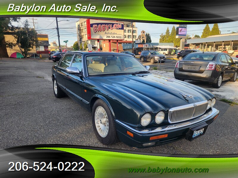 1996 Jaguar XJ8 Vanden Plas  