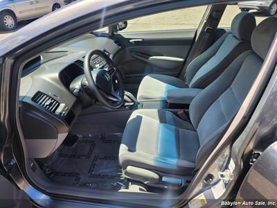 2009 Honda Civic LX   - Photo 7 - Seattle, WA 98103