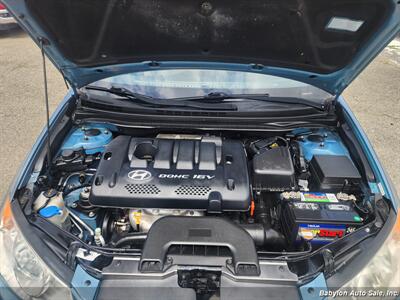2007 Hyundai Elantra GLS   - Photo 10 - Seattle, WA 98103