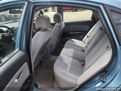2007 Hyundai Elantra GLS   - Photo 4 - Seattle, WA 98103