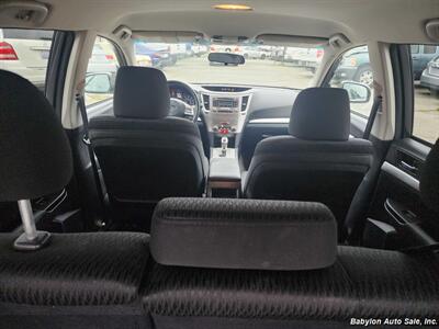 2012 Subaru Outback 2.5i Premium   - Photo 6 - Seattle, WA 98103
