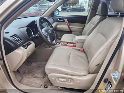 2009 Toyota Highlander Limited   - Photo 10 - Seattle, WA 98103