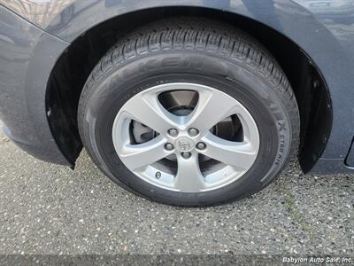 2015 Toyota Sienna LE 8-Passenger - Photo 14 - Seattle, WA 98103