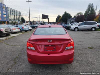 2013 Hyundai ACCENT GLS   - Photo 10 - Seattle, WA 98103