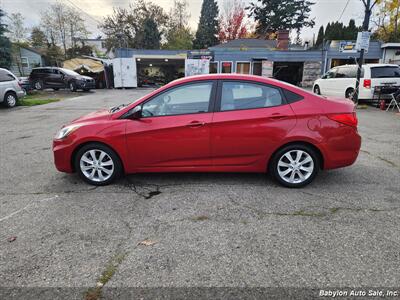 2013 Hyundai ACCENT GLS   - Photo 9 - Seattle, WA 98103