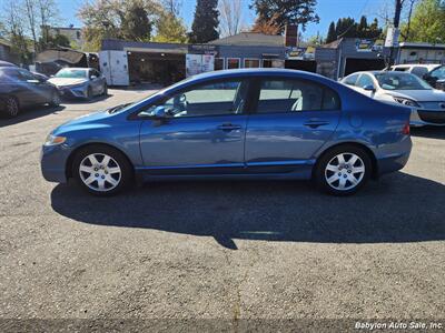 2011 Honda Civic LX   - Photo 13 - Seattle, WA 98103