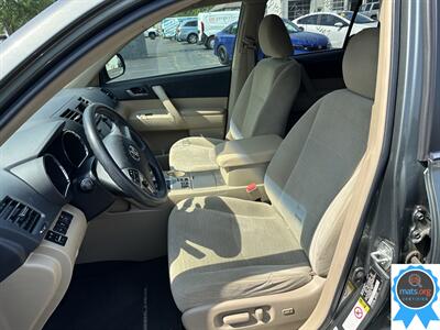 2013 Toyota Highlander   - Photo 9 - Richmond, IN 47374
