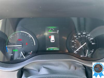 2022 Toyota Sienna LE 8-Passenger * AWD, Leather Seats!*   - Photo 16 - Richmond, IN 47374