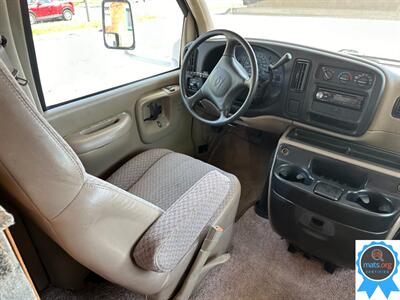 2001 CHEVROLET 3500 Four winds   - Photo 8 - Richmond, IN 47374