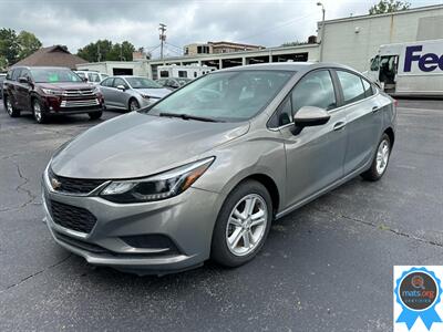 2017 Chevrolet Cruze LT Auto   - Photo 1 - Richmond, IN 47374