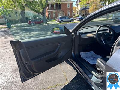 2021 Tesla Model 3 Long Range   - Photo 5 - Richmond, IN 47374