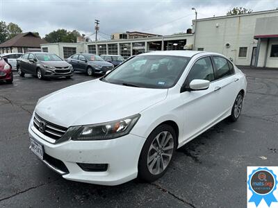 2015 Honda Accord Sport   - Photo 1 - Richmond, IN 47374