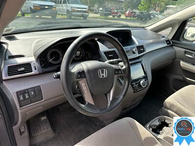 2016 Honda Odyssey SE   - Photo 6 - Richmond, IN 47374