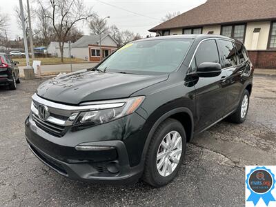 2019 Honda Pilot LX   - Photo 1 - Richmond, IN 47374