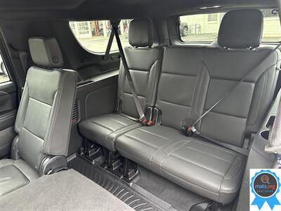 2023 Chevrolet Suburban LT   - Photo 11 - Richmond, IN 47374