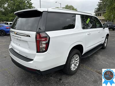 2023 Chevrolet Suburban LT   - Photo 3 - Richmond, IN 47374