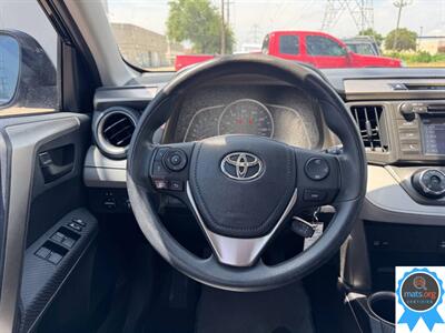 2015 Toyota RAV4 LE   - Photo 7 - Richmond, IN 47374