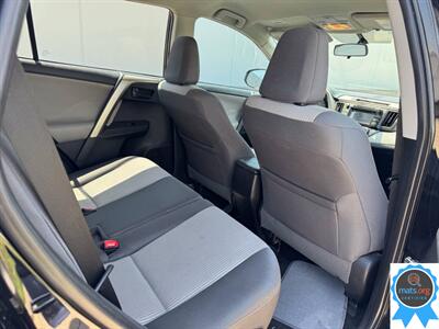 2015 Toyota RAV4 LE   - Photo 17 - Richmond, IN 47374