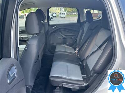 2017 Ford Escape SE   - Photo 12 - Richmond, IN 47374