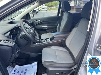 2017 Ford Escape SE   - Photo 10 - Richmond, IN 47374