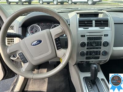 2012 Ford Escape XLT   - Photo 12 - Richmond, IN 47374