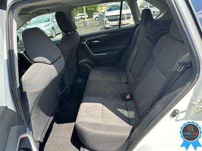 2020 Toyota RAV4 XLE   - Photo 7 - Richmond, IN 47374