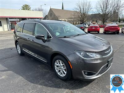 2020 Chrysler Pacifica Touring L 35th Anniv - Photo 2 - Richmond, IN 47374