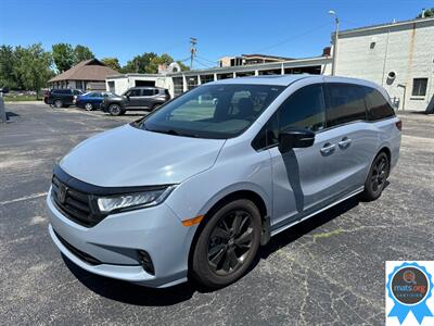 2023 Honda Odyssey Sport   - Photo 1 - Richmond, IN 47374