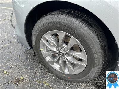 2025 Toyota Sienna XLE *7 Passenger*   - Photo 7 - Richmond, IN 47374