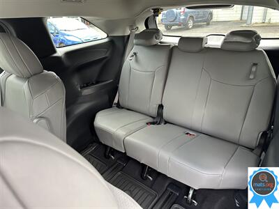 2025 Toyota Sienna XLE *7 Passenger*   - Photo 12 - Richmond, IN 47374