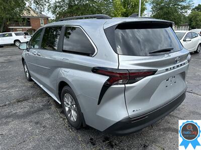 2025 Toyota Sienna XLE *7 Passenger*   - Photo 4 - Richmond, IN 47374