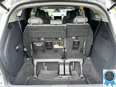 2025 Toyota Sienna XLE *7 Passenger*   - Photo 6 - Richmond, IN 47374
