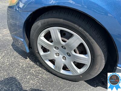 2011 Honda Civic LX   - Photo 5 - Richmond, IN 47374