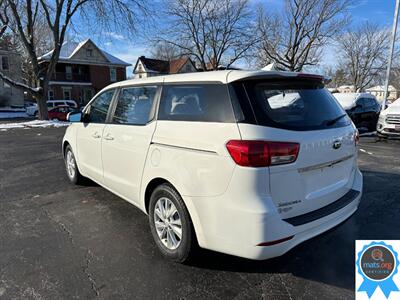 2018 Kia Sedona L   - Photo 4 - Richmond, IN 47374