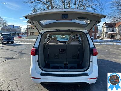 2018 Kia Sedona L   - Photo 5 - Richmond, IN 47374