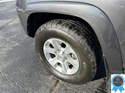 2016 Toyota 4Runner Limited   - Photo 8 - Richmond, IN 47374