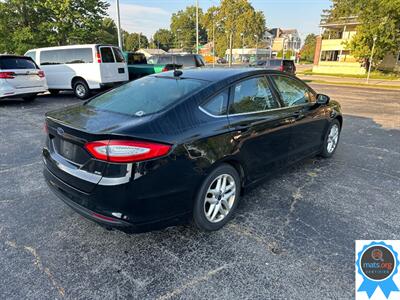 2016 Ford Fusion SE   - Photo 3 - Richmond, IN 47374