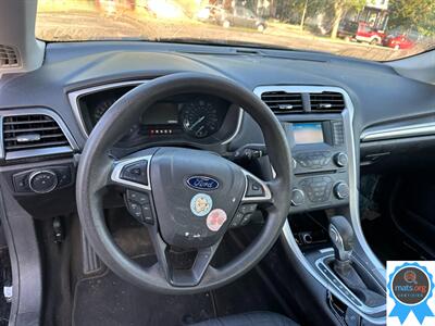 2016 Ford Fusion SE   - Photo 5 - Richmond, IN 47374