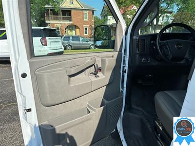 2023 Chevrolet Express LS 3500   - Photo 7 - Richmond, IN 47374