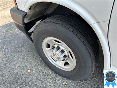 2023 Chevrolet Express LS 3500   - Photo 6 - Richmond, IN 47374