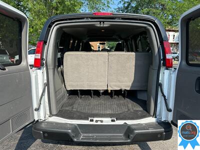 2023 Chevrolet Express LS 3500   - Photo 5 - Richmond, IN 47374