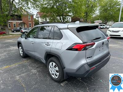 2020 Toyota RAV4 LE   - Photo 6 - Richmond, IN 47374