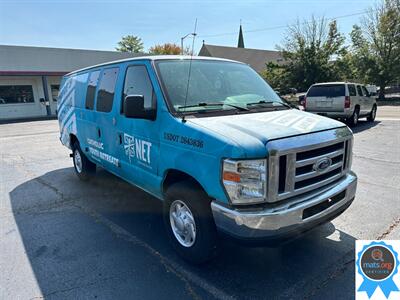 2013 Ford E-350 SD XL   - Photo 2 - Richmond, IN 47374