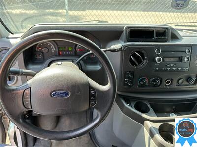 2013 Ford E-350 SD XL   - Photo 12 - Richmond, IN 47374