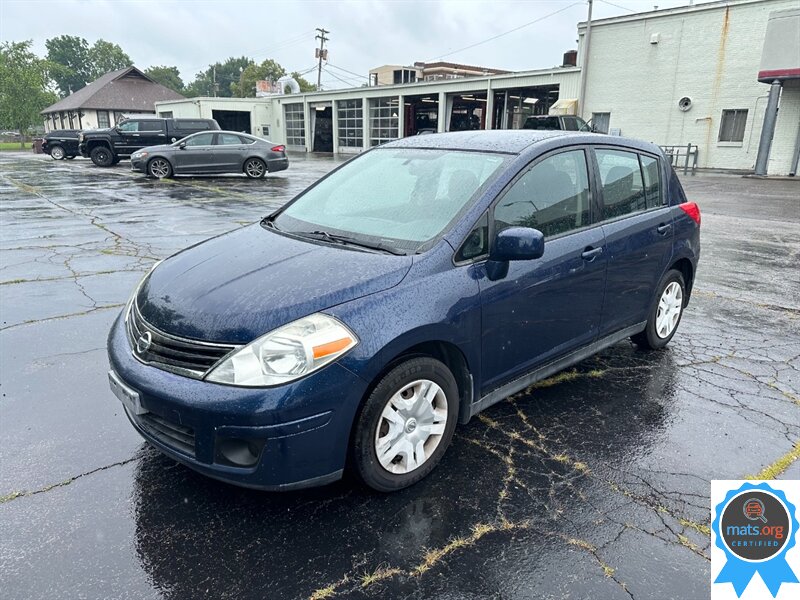 2012 Nissan Versa 1.8 S   - Photo 1 - Richmond, IN 47374