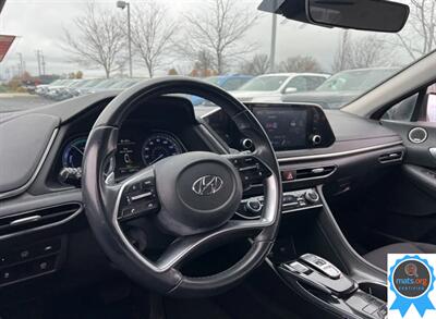 2021 Hyundai SONATA Hybrid SEL   - Photo 8 - Richmond, IN 47374