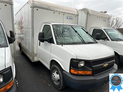 2016 Chevrolet Express 3500   - Photo 2 - Richmond, IN 47374